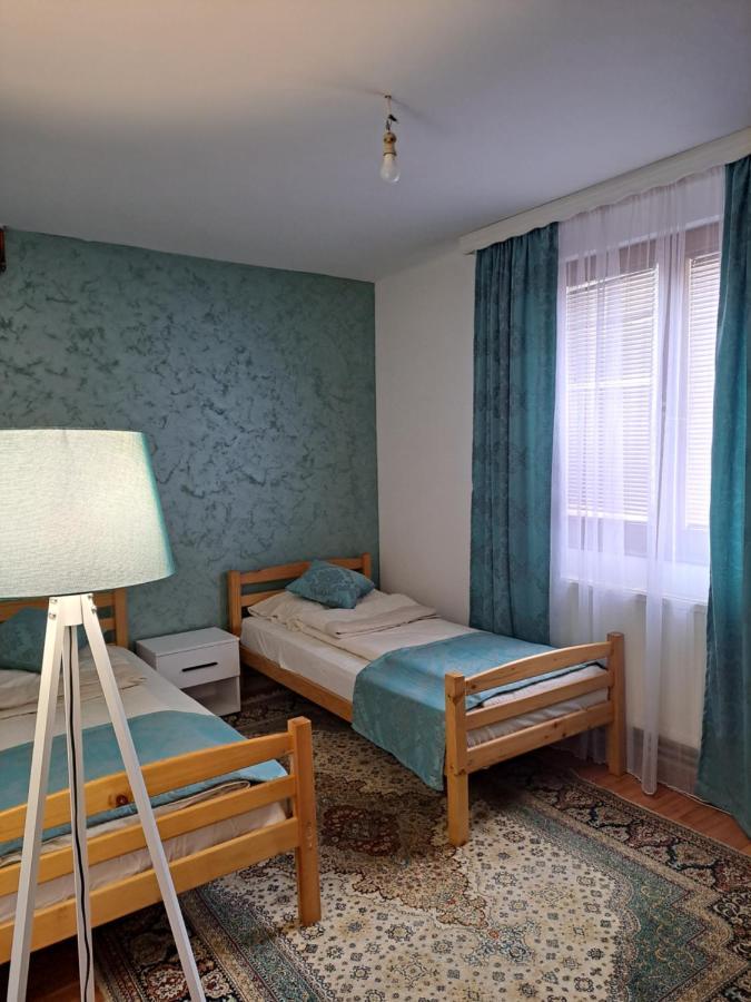 Apartman Lara 2 Leilighet Foca Eksteriør bilde